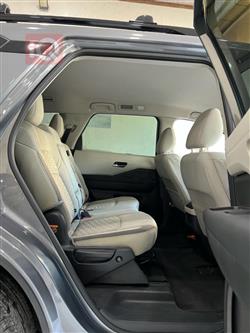 نيسان باثفايندر